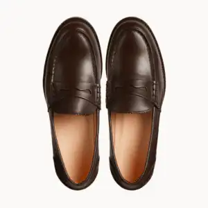 manufacturing mocassins in italy