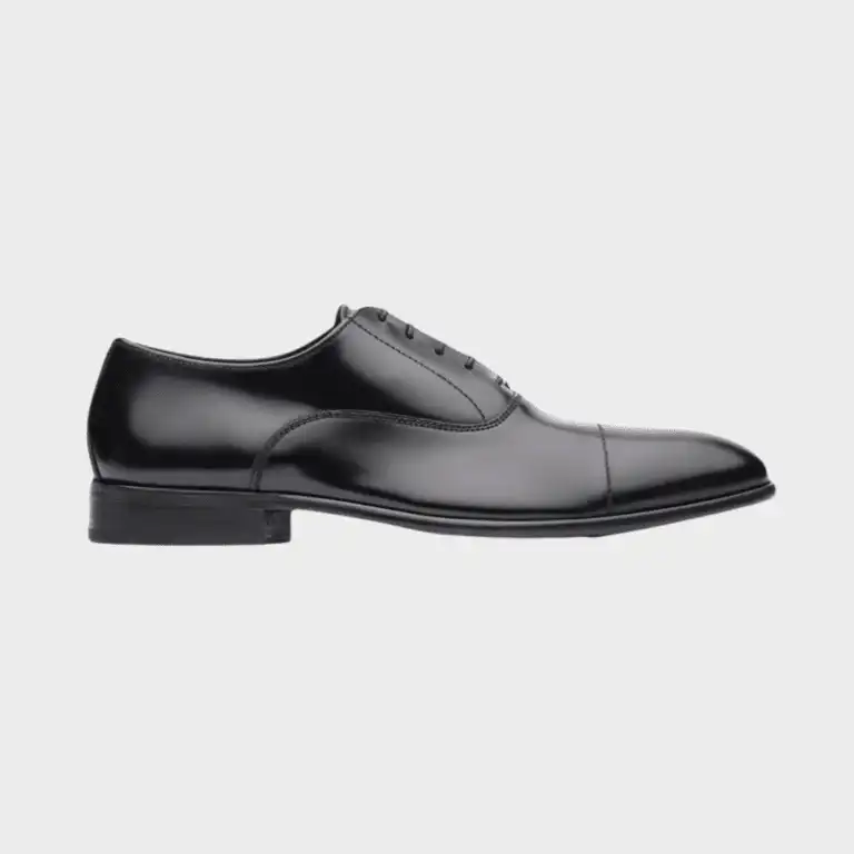 Black leather oxford shoe made in Italy