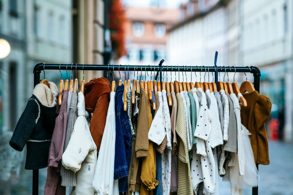 childrens clothing; kidswear