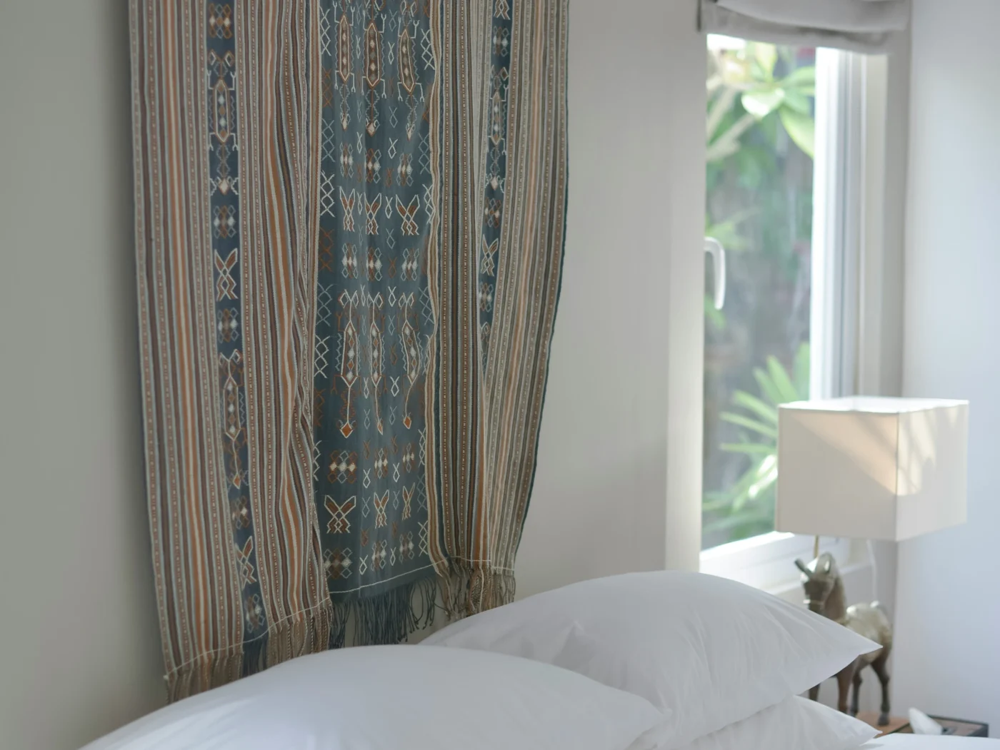 wall decor fabric with intricate pattern