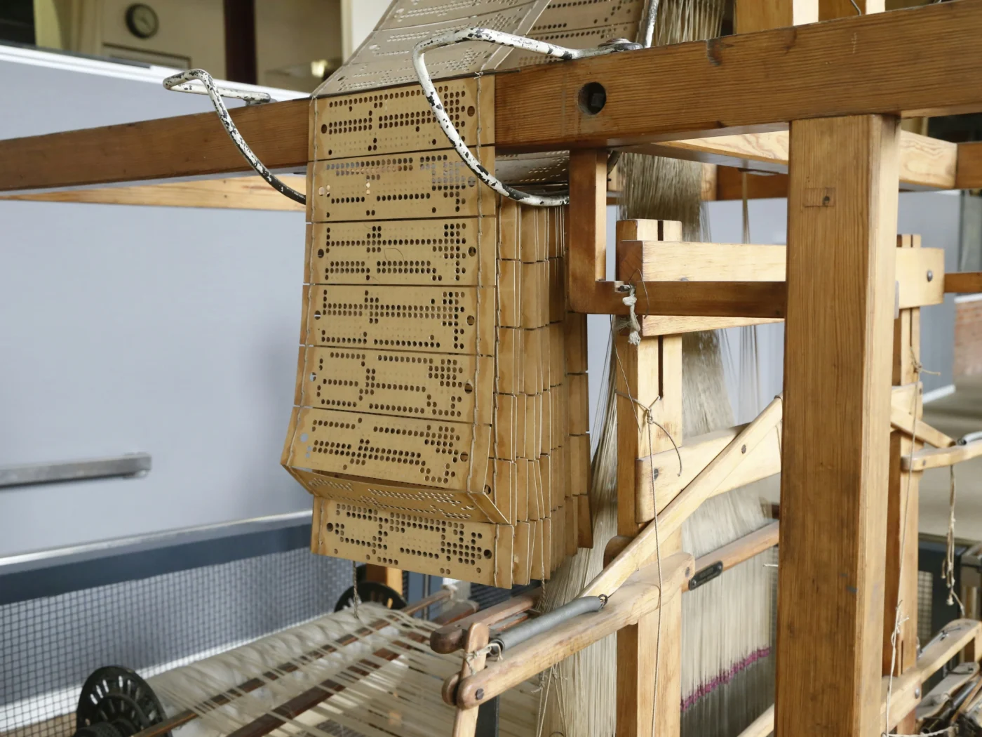 Jacquard Loom