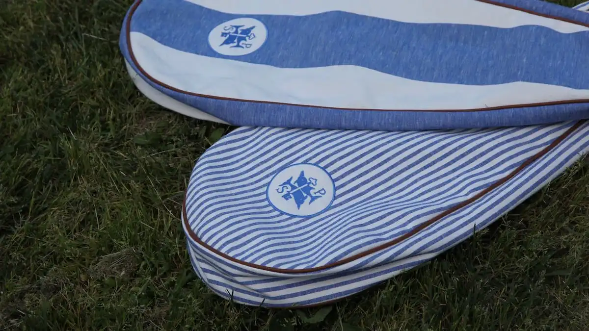 tennis racket holders